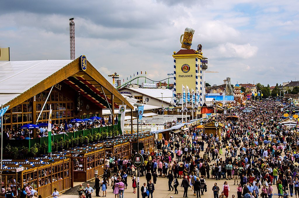 Oktoberfest Unveiled: The Ultimate Guide to Germany's Iconic Beer Festival